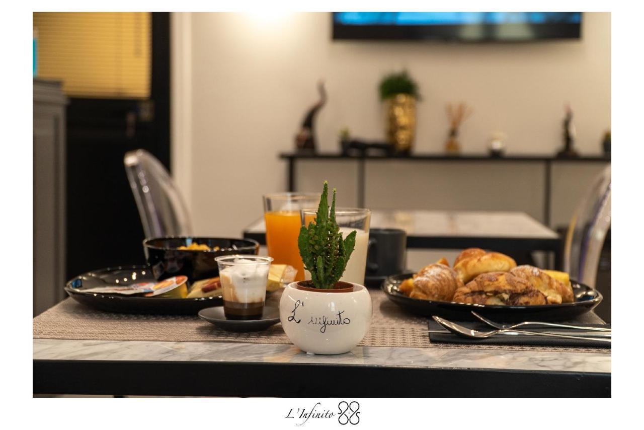 L'infinito 88 Bed & Breakfast Naples